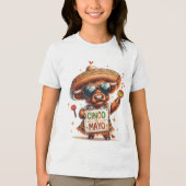 可愛いハイランドカウポンチョcinco de Mayo Par トライブレンドＴシャツ (正面)