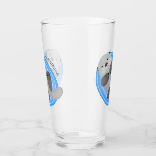 可愛いハッピーシーオッターブルー漫画イラストレーション タンブラーグラス (右)
