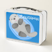 可愛いハッピーシーオッターブルー漫画イラストレーション メタルランチボックス (裏面)