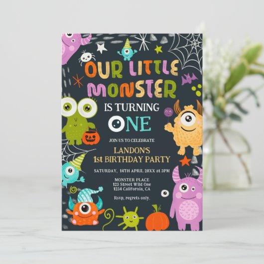 可愛いハロウィーンの小さな怪物が一世を変えている 招待状 (スタンド正面)