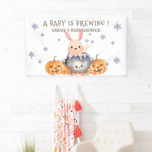 可愛いハロウィーンカルドロンベビーがシャワーを醸造 横断幕 (インサイチュ)