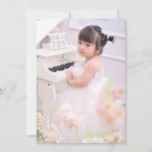 可愛いハートが1歳の誕生日フォトケーキを祝おう 招待状 (裏面)