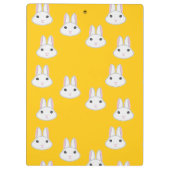 可愛いバニー顔オンオレンジ クリップボード (裏面)