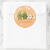 可愛いパイナップルグアバfeijoaジャムラベル漫画 ラウンドシール (バッグ)