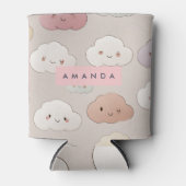 可愛いパーソナライズされたかわいいパステル笑顔の雲 缶クーラー (正面)