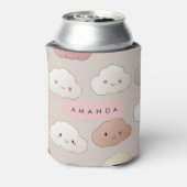 可愛いパーソナライズされたかわいいパステル笑顔の雲 缶クーラー (缶裏面)