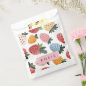 可愛いパーソナライズされたフルーツいちご柄 フェイバーバッグ (封をした状態)