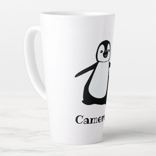 可愛いパーソナライズされた覗きペンギンの名前 カフェラテマグ (左アングル)