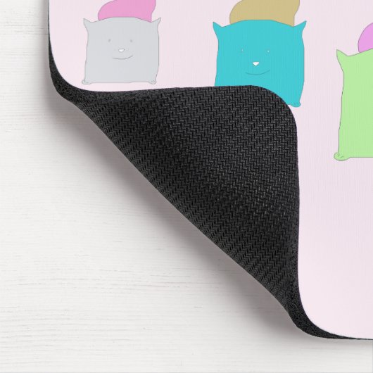 可愛いピロー猫イラストレーション モノグラムの マウスパッド (コーナー)