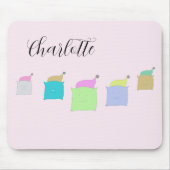 可愛いピロー猫イラストレーション モノグラムの マウスパッド (正面)