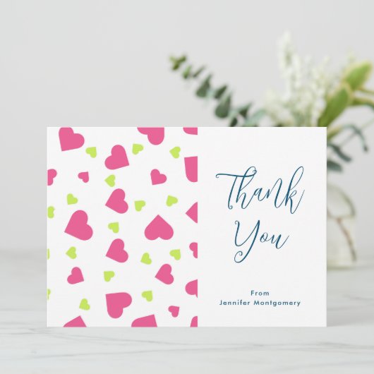 可愛いピンクとグリーンのハート柄ありがとう サンキューカード (スタンド正面)