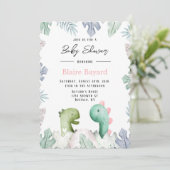 可愛いピンクとティール（緑がかった色）恐竜の女の子赤ちゃんシャワー 招待状 (スタンド正面)