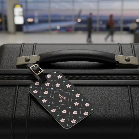 可愛いピンクとブルーの花柄のブラック ラゲッジタグ