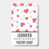 可愛いピンクと緑のタンブルハートパターン バッジ (裏面)