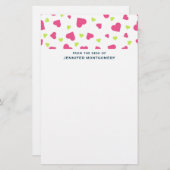 可愛いピンクと緑のタンブルハートパターン 便箋 (正面/裏面)