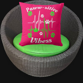 可愛いピンクに猫が足を丸めモダンておもしろいいる クッション