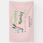 可愛いピンクのカリカリMunchyバニーガールバースデーパーティー 横断幕 (縦)