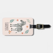 可愛いピンクのサファリゼブラの漫画と名前の子供 ラゲッジタグ (正面横)