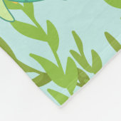 可愛いピンクのナウラルがブルーの海シーンに。 フリースブランケット (角)