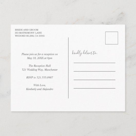 可愛いピンクのハートの駆け結婚落ち 案内ポストカード (裏面)