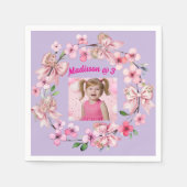 可愛いピンクのフローラボウガールフォトバースデーパーティー スタンダードカクテルナプキン (正面)