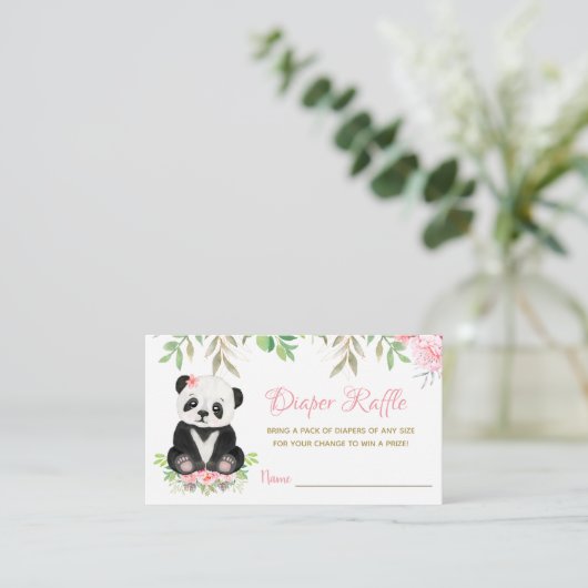 可愛いピンクの女の子クマ赤ちゃんシャワーおむつラッフル エンクロージャーカード (スタンド正面)