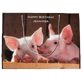 可愛いピンクの子豚の動物写真誕生日 ラージペーパーバッグ (裏面)