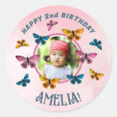 可愛いピンクの蝶ガールバースデーパーティーの写真 ラウンドシール (正面)
