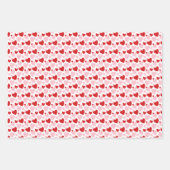 可愛いピンクの赤い斑点のあるハートパターン ラッピングペーパーシート (正面)