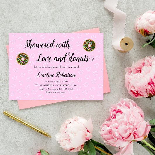 可愛いピンクの赤ちゃんシャワードーナツブランチ 招待状