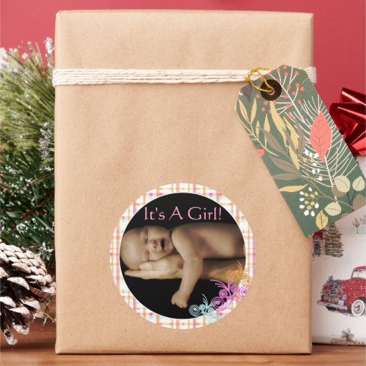 可愛いピンクコーラルベビーガールあなたのベビー写真 ラウンドシール (クリスマス)