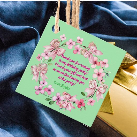 可愛いピンクフローラボウガール誕生日ありがとう フェイバータグ