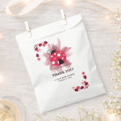 可愛いピンクフローラ私たちの小さなラブバグ赤ちゃんシャワー フェイバーバッグ (クリップ留めされた状態)