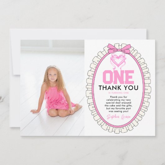 可愛いピンクボウコケット1st誕生日の写真 サンキューカード (正面)