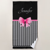 可愛いピンクリボンブラック&ホワイトストライプの ビーチタオル (正面)