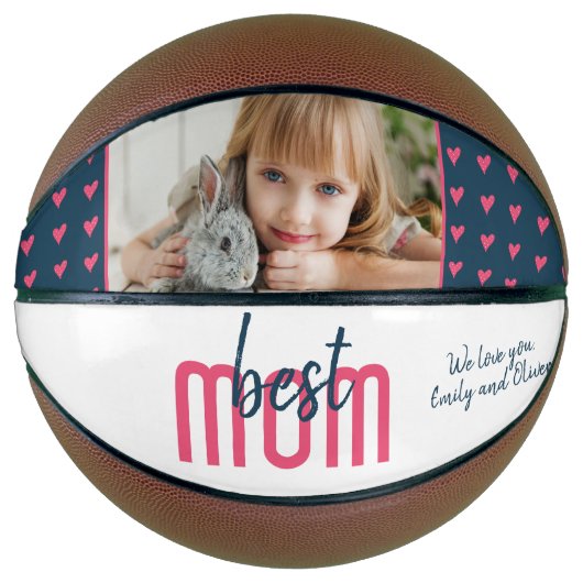 可愛いピンク最高ののハートお母さんの日 バスケットボール (正面)