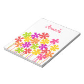 可愛いピンク色の黄色のオシンプルレンジの花名 ノートパッド (回転)