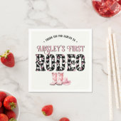 可愛いファーストロデオピンクパーソナライズされたク1歳の誕生日 スタンダードカクテルナプキン (インサイチュ)