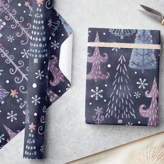 可愛いフェスティバルお洒落クリスマスツリーズイン紫 ラッピングペーパー