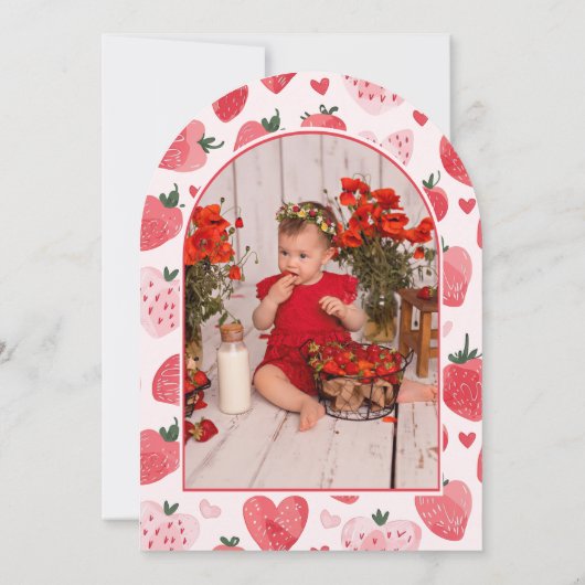 可愛いフォトベリーファースト誕生日1歳 招待状 (裏面)