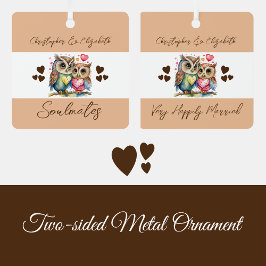 可愛いフクロウのソウルメイトは幸せ結婚したに茶色 メタルオーナメント