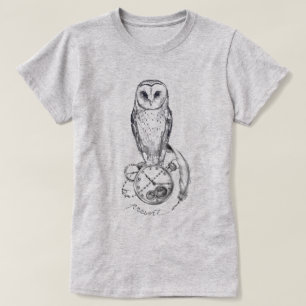 可愛いフクロウ Tシャツ