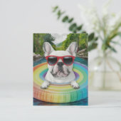 可愛いフランスのブルドッグが浮き旅を楽しむ ポストカード (スタンド正面)