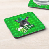 可愛いフランスのブルドッグ子犬ハットセントパトリックの日 コースター (左側)