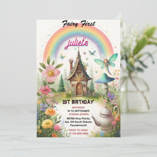 可愛いフローラピンクの女の子の妖精の最初の誕生日 招待状 (スタンド正面)