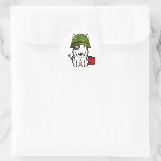 可愛いブルテリア犬ヘルメット着用 ラウンドシール (バッグ)