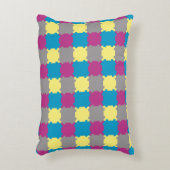 可愛いブルーイエローパープルグレイパズルライクパターン アクセントクッション (正面(垂直))