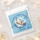 可愛いブルーベアー三日月の赤ちゃんシャワー フェイバーバッグ (クリップ留めされた状態)