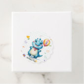 可愛いブルー恐竜バルーンボーイ誕生日パーティー フェイバータグ (インサイチュ)