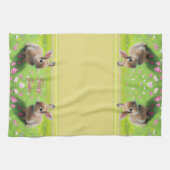 可愛いベビーウサギの花の牧草地、復活祭 キッチンタオル (横)